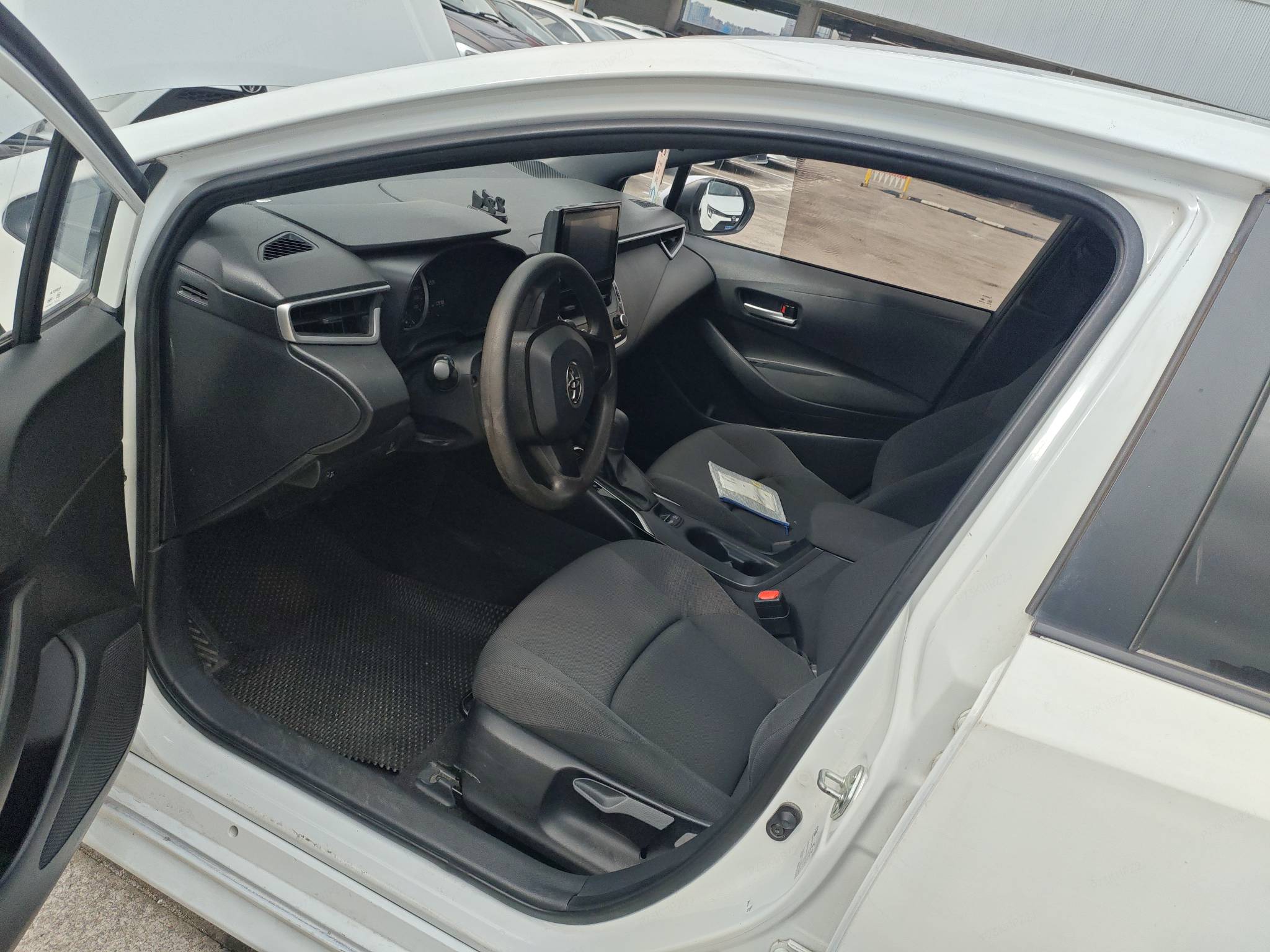 Miniatura 9